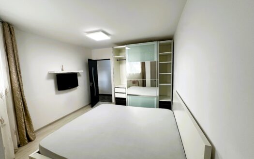 2 camere + gradina + parcare, la metrou