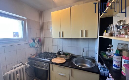 2 CAMERE – METROU Aparatorii Patriei