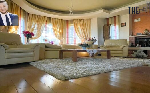 *Conac/Vila *Branesti/Pasarea *Posibilitate RATE *S+P+1et+M + 2.750 mp teren