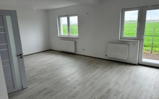 VILA + teren de 200 mp * 110.000 Euro