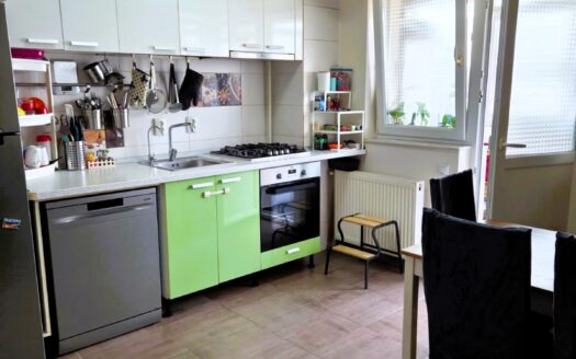 DOUA camere * 850 m de metrou + PARCARE