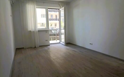 2 camere + loc parcare + curte proprie * la METROU